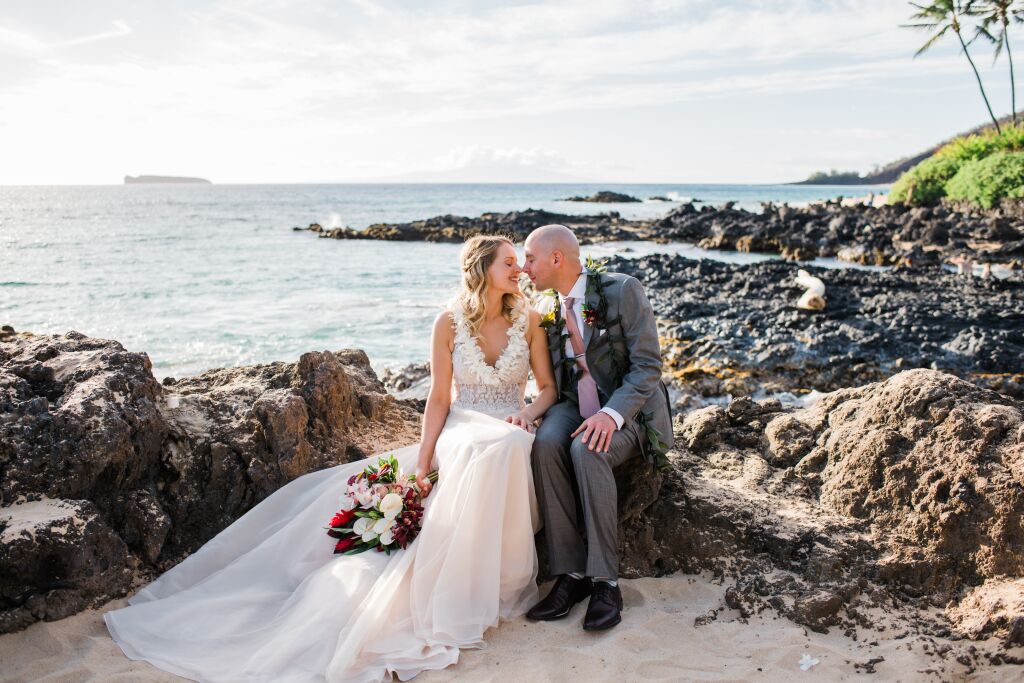 8 Simple Ideas For Your Small Hawaii Wedding